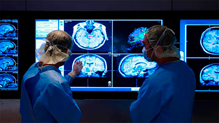 В областных центрах Беларуси откроют нейрохирургические центры