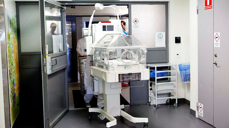 Врачи помогли родиться малышу, мама которого была подключена к системе жизнеобеспечения